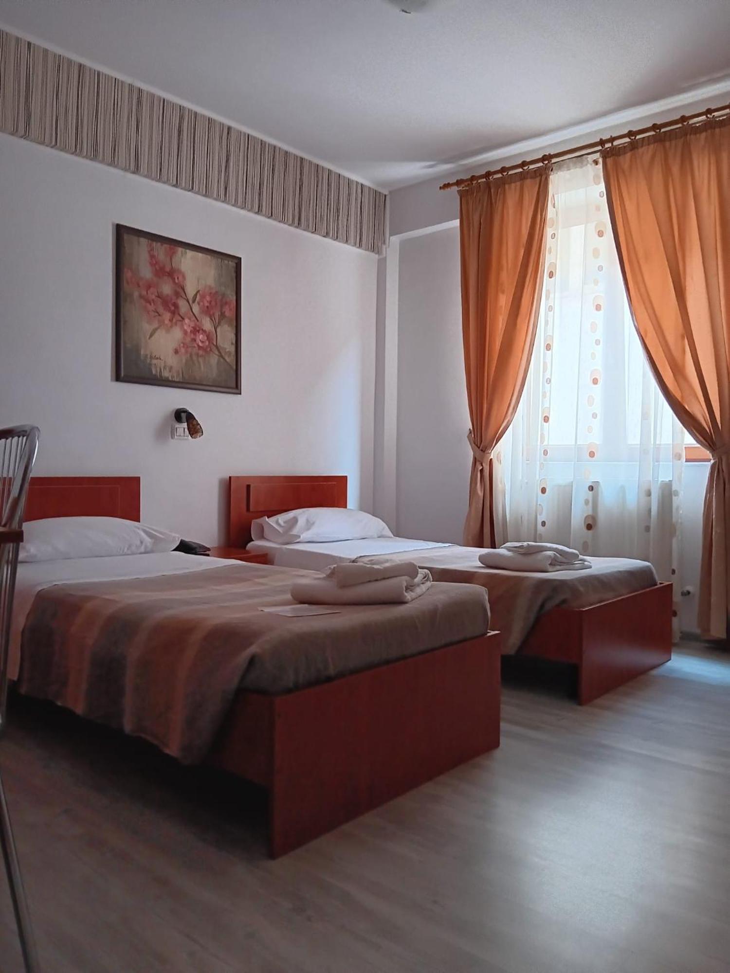 Hotel Vila Veneto Timişoara Eksteriør bilde